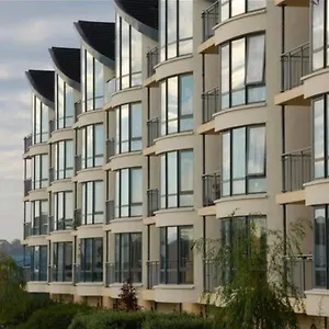 Riverside Flat In Apartment Belfast