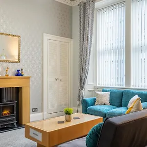 Oesis - Stylish Holiday Near Centre Holiday home